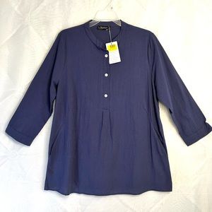 NWT Navy Blue 3/4 Sleeve Tunic Top / large